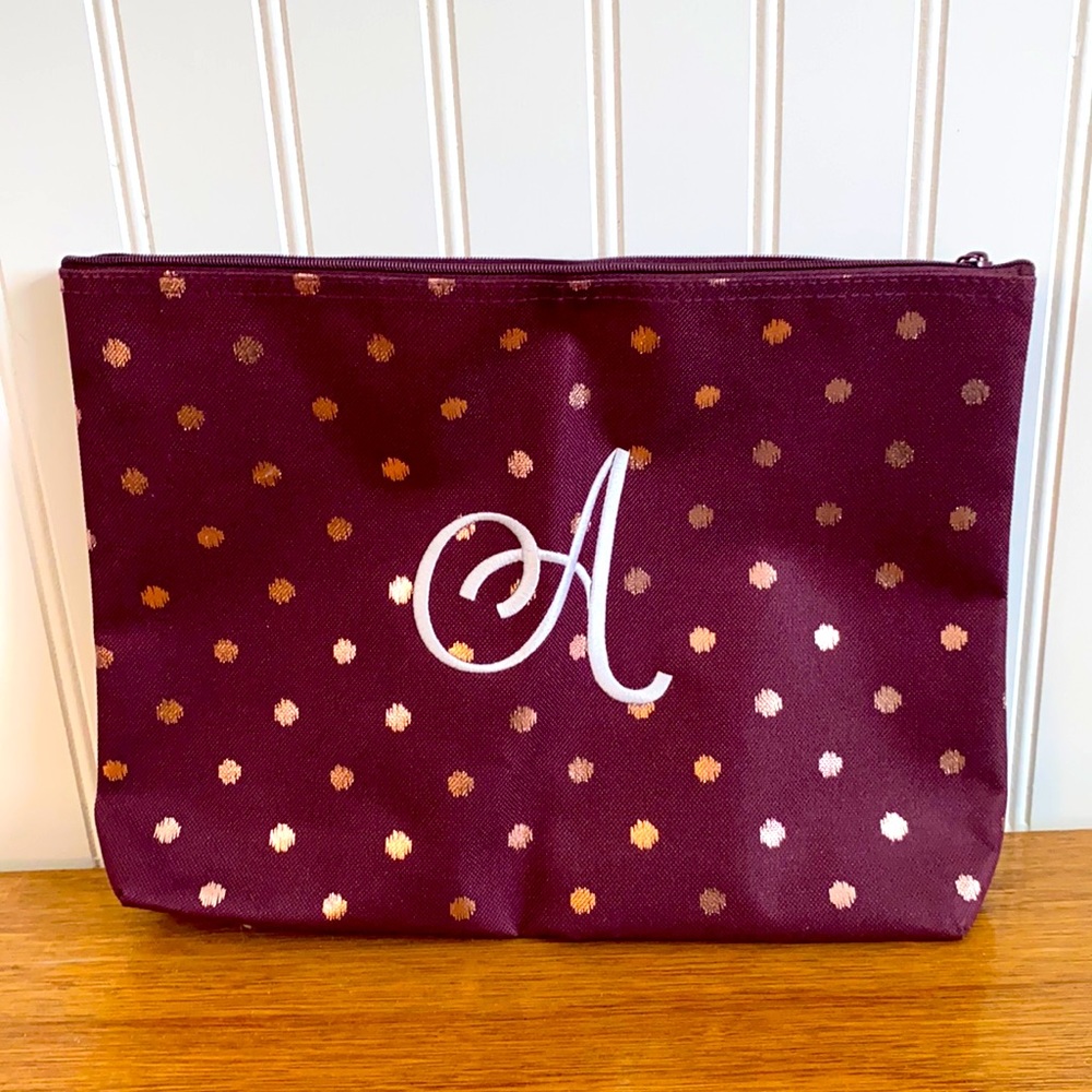Brand new Thirty-One Zippered Pouch
